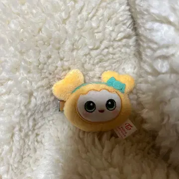 TWICE LOVELYS 헤어 클립 지효