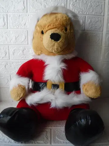 좌고 48cm 해외 디즈니 스토어 곰돌이 푸 봉제 인형 산타