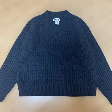 HOPE 빅 실루엣 브이넥 니트