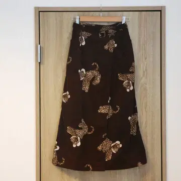 아츠키 오오니시 레오파드 무늬 롱 스커트 랩스커트