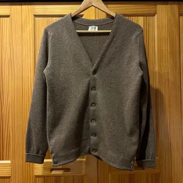 WILLIAM LOCKIE 윌리엄 로키 브라운 가디건