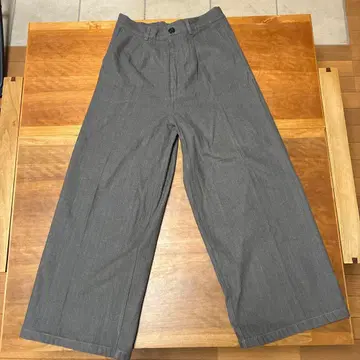 그레이 스트라이프 와이드 팬츠