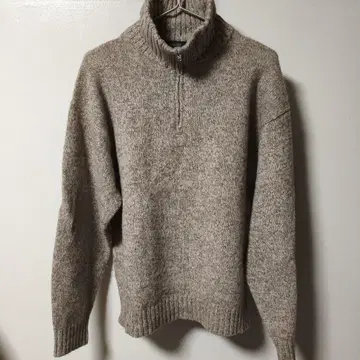 BABOO CLUB 베이지 하이넥 니트 하프 지퍼 울 100%