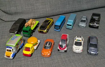 토미 카세트 13대