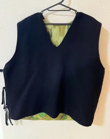 리버서블 울 베스트 리메이크 1점