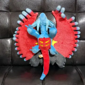 포켓몬 고동치는달 봉제 인형