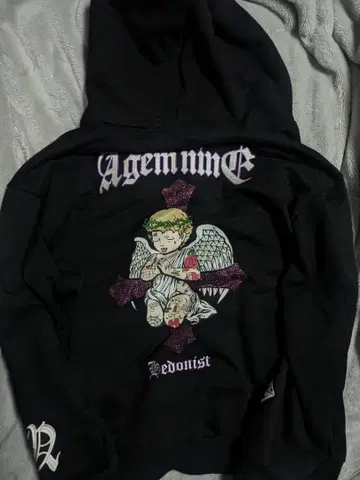 Agem9 블랙 후드티