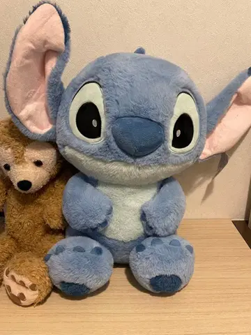 스티치 봉제 인형