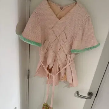 핸드메이드 의상 와플 원단 크로스 디자인 상의