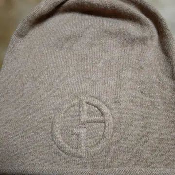 Giorgio Armani 베이지 니트 모자 M