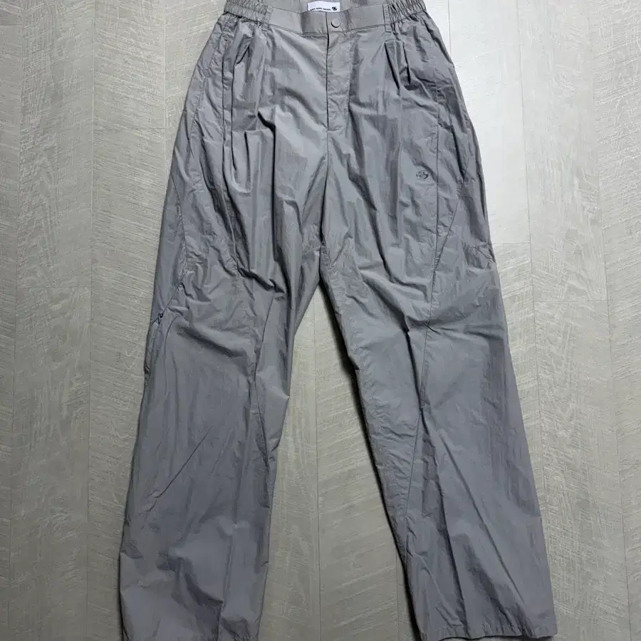 Shop 산산기어지퍼팬츠 on Bunjang Global Site - No more Korean account!