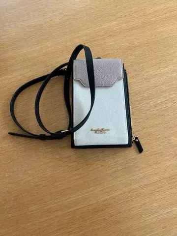 Samantha Thavasa 스마트폰 숄더백