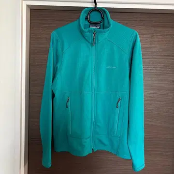 파타고니아 R1 풀집업 자켓 그린 여성 S 등산 폴라텍
