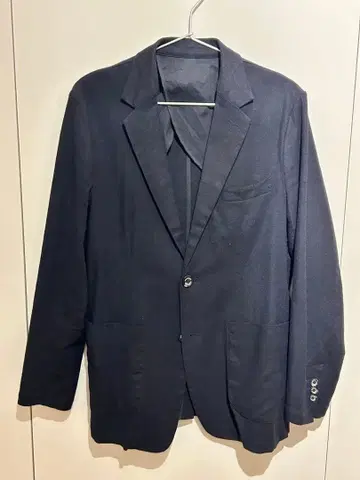 편집 중 네이비 테일러드 자켓 M