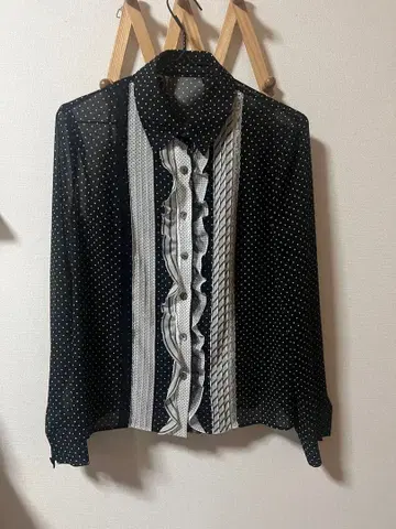 도트 물방울 프릴 블라우스 패치워크 절개 모리걸 페어리