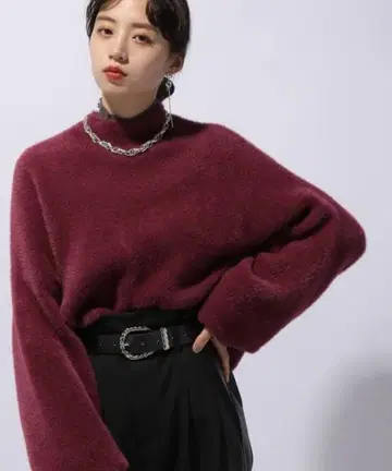 HARE 하이넥 샤기 니트 (보르도)