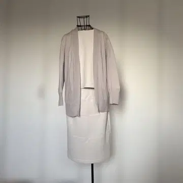 레리안 얇은 퍼플 니트 가디건 긴팔 울 100%