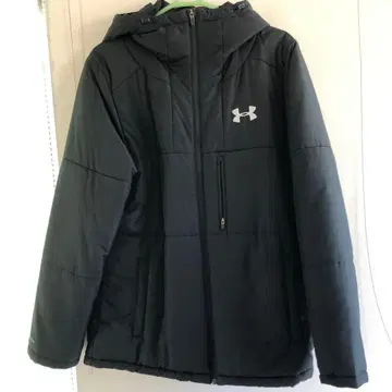 언더아머 콜드기어 블랙 자켓 L