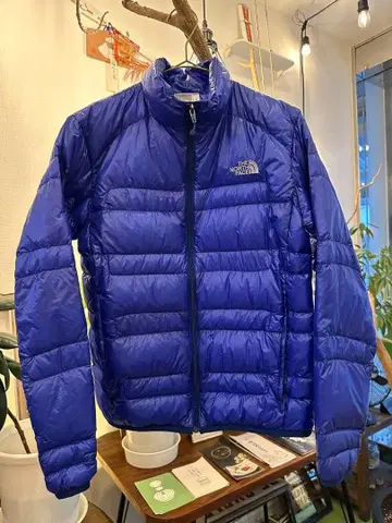 HE NORTH FACE NDW18174 라이트 히트 다운 자켓 S