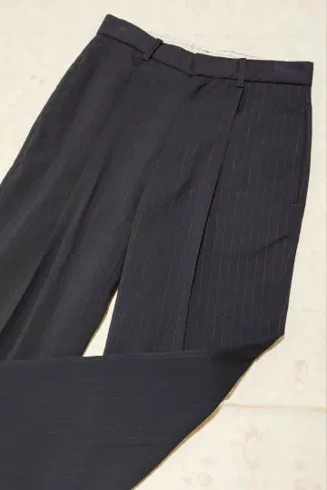 SpickandSpan 핀스트라이프 블랙 팬츠 사이즈 36