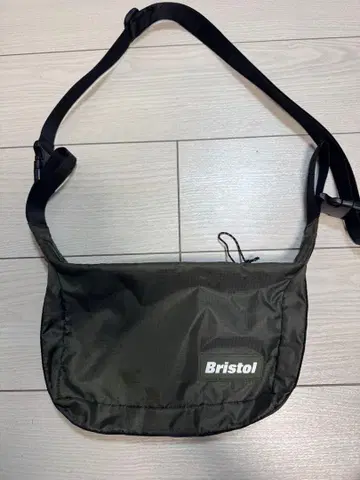 FCRB 2WAY SHOULDER BAG 카키