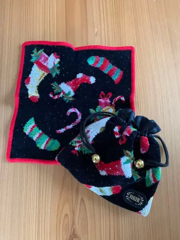 새상품급 FEILER 크리스마스 손수건 & 파우치