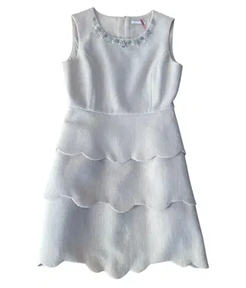 아베닐 에투알 베이지 스캘럽 헴 원피스