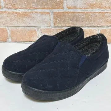 [새상품급] 슬립온 퀼팅 M (약 23.5) 블루 계열 보아 겨울