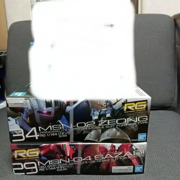 RG 건담 프라모델 세트