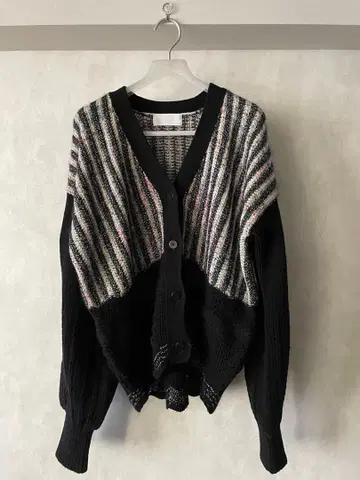 mame kurogouchi 마메 쿠로고우치 니트 가디건 정가 5.6만