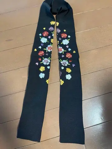 자수 장식용 깃 벚꽃 흩날림 블랙 기모노 일본 의류 블랙 자수