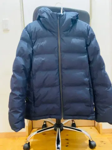 UNIQLO 남성용 심리스 다운