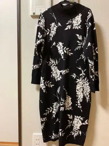 Calvin Klein 꽃무늬 롱 니트 원피스