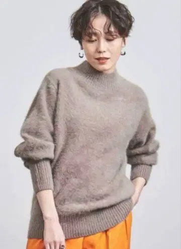 SHIPS 폭스 캐시미어 FOX/CA 하이넥 니트