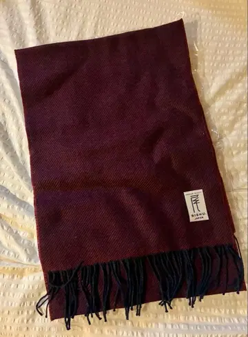 비슈 마크 울 100% 머플러 스톨