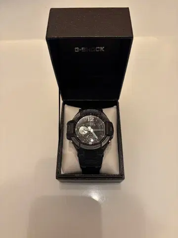 G-SHOCK GA-1100-1A3