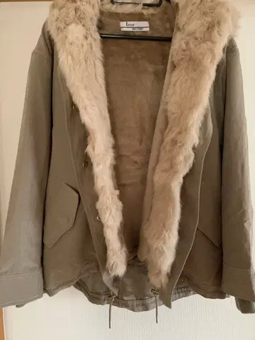 LASUD 베이지 계열 퍼 포함 모즈 코트 후드 탈부착 가능 점퍼