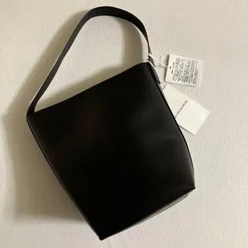 마이 위크니스 백 소가죽 원 핸들