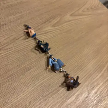 조지아 루팡 3세 스트랩