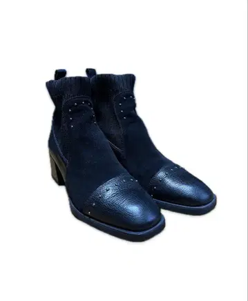 [ HISPANITAS ] 스터드 부츠 블랙