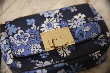 [ 새상품급 ] MICHAEL KORS 숄더백