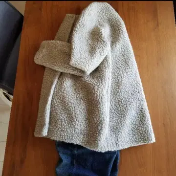 LULA 그레이 보아 코트