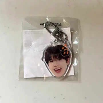 treasure 준규 얼굴 아크릴 키링 낙