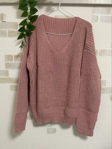 핑크 V넥 니트 스웨터 긴팔