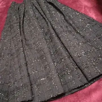 BARTHDAYBASH 블랙 플레어 트위드 스커트