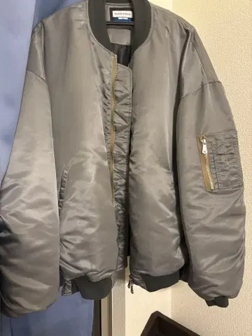 MAISON SPECIAL MA-1 자켓 그레이