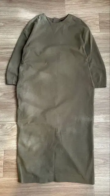 밴야드 스톰 긴팔 티셔츠 원피스 코쿤 실루엣 카키 S