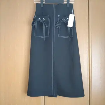 미사용 새상품 Feroux 워셔블 리본 포켓 I라인 스커트 봄/여름/가을