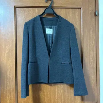 UMA ESTIMATION 노카라 그레이 자켓