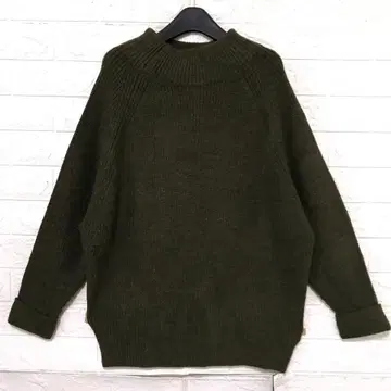 새상품 vis 이탈리아 GI-TI-BI사 니트사 사용 알파카 혼방 니트